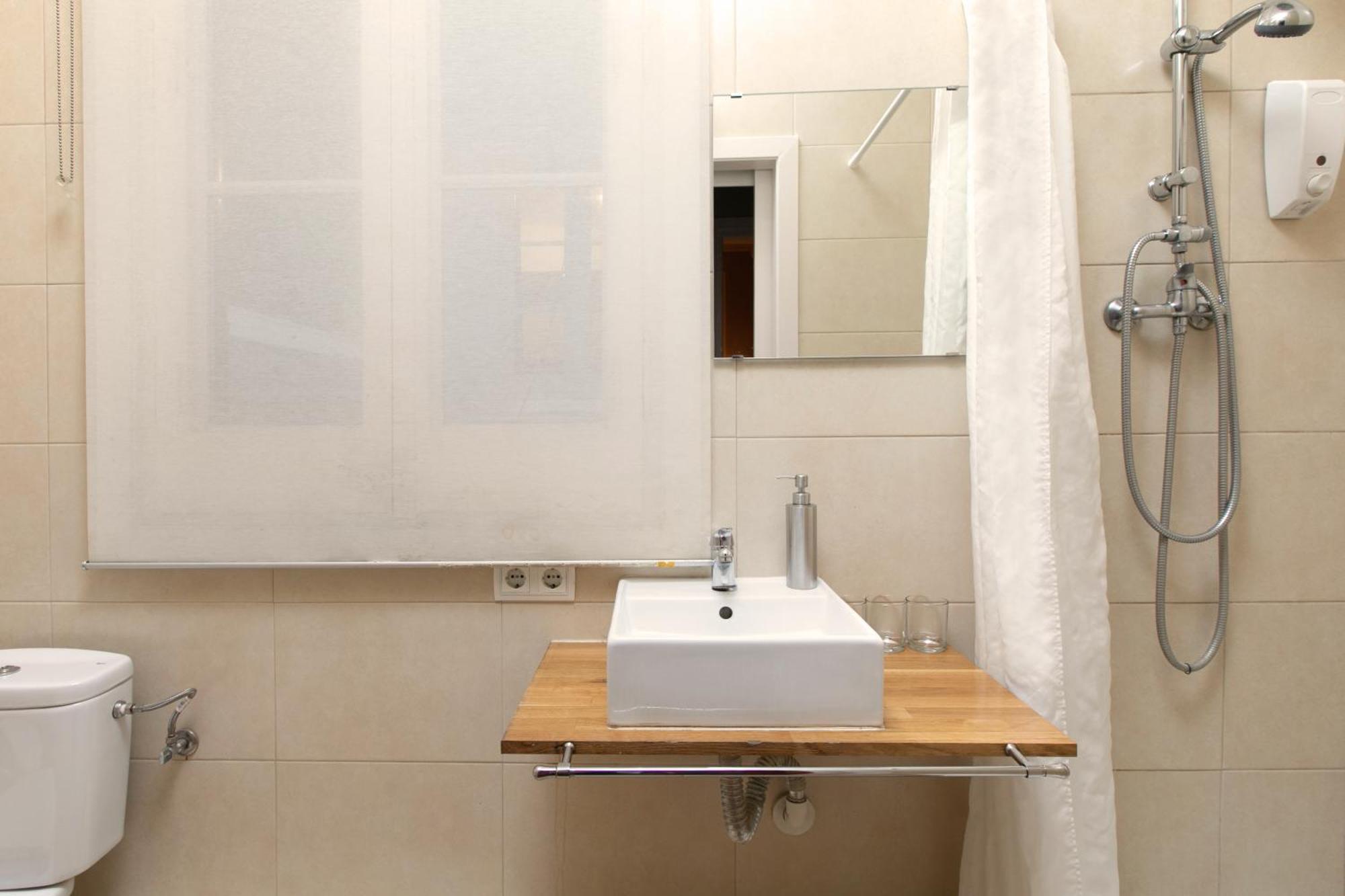 Jardinets Guest House Barcelone Extérieur photo